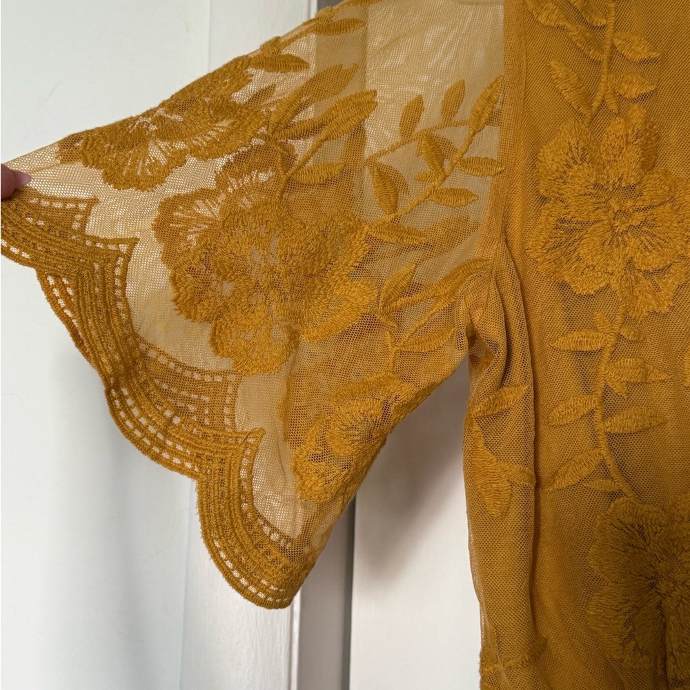 Mustard Lace Dress - Picture 3 of 4
